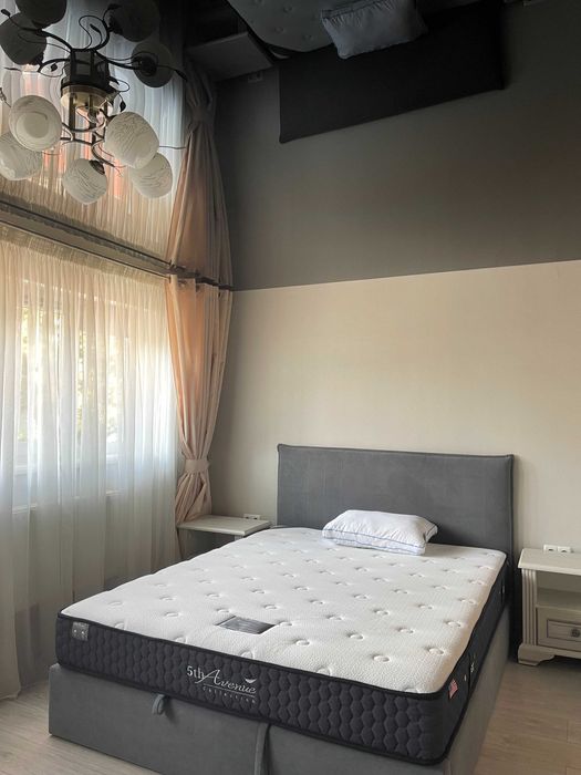 Сдам 2х ком квартиру в центре города! Евроремонт!