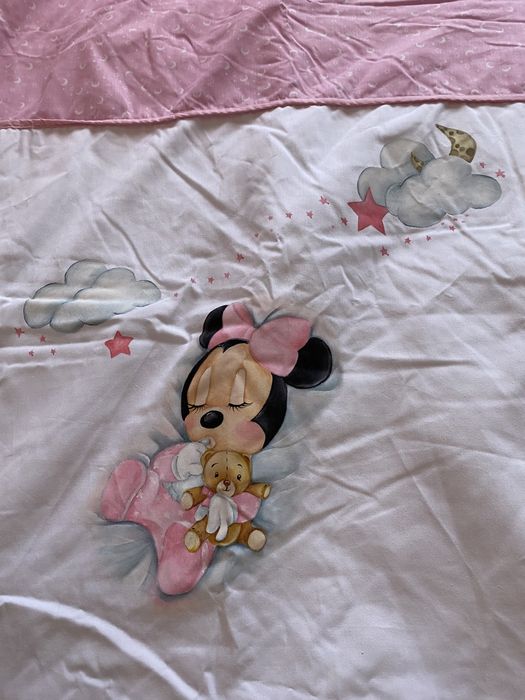 Conjunto Edredão e Protetor de cama/berço