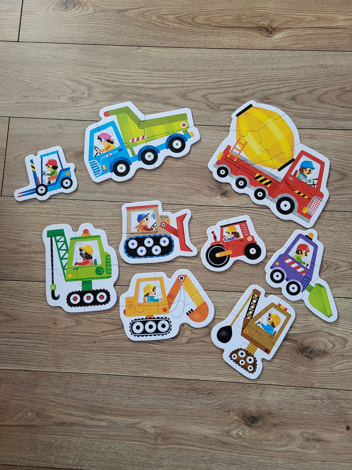 Puzzle progresywne pojazdy na budowe