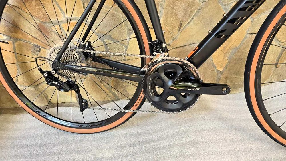 Алюмінієвий шосейний велосипед Canyon Endurace 105 AL Disc