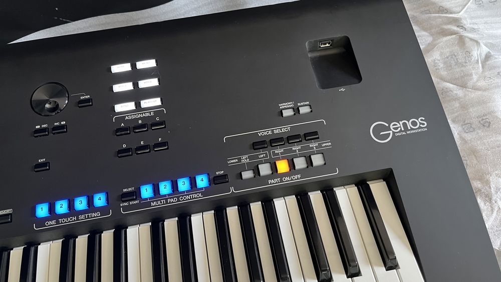 Yamaha GENOS dużo packów i styli