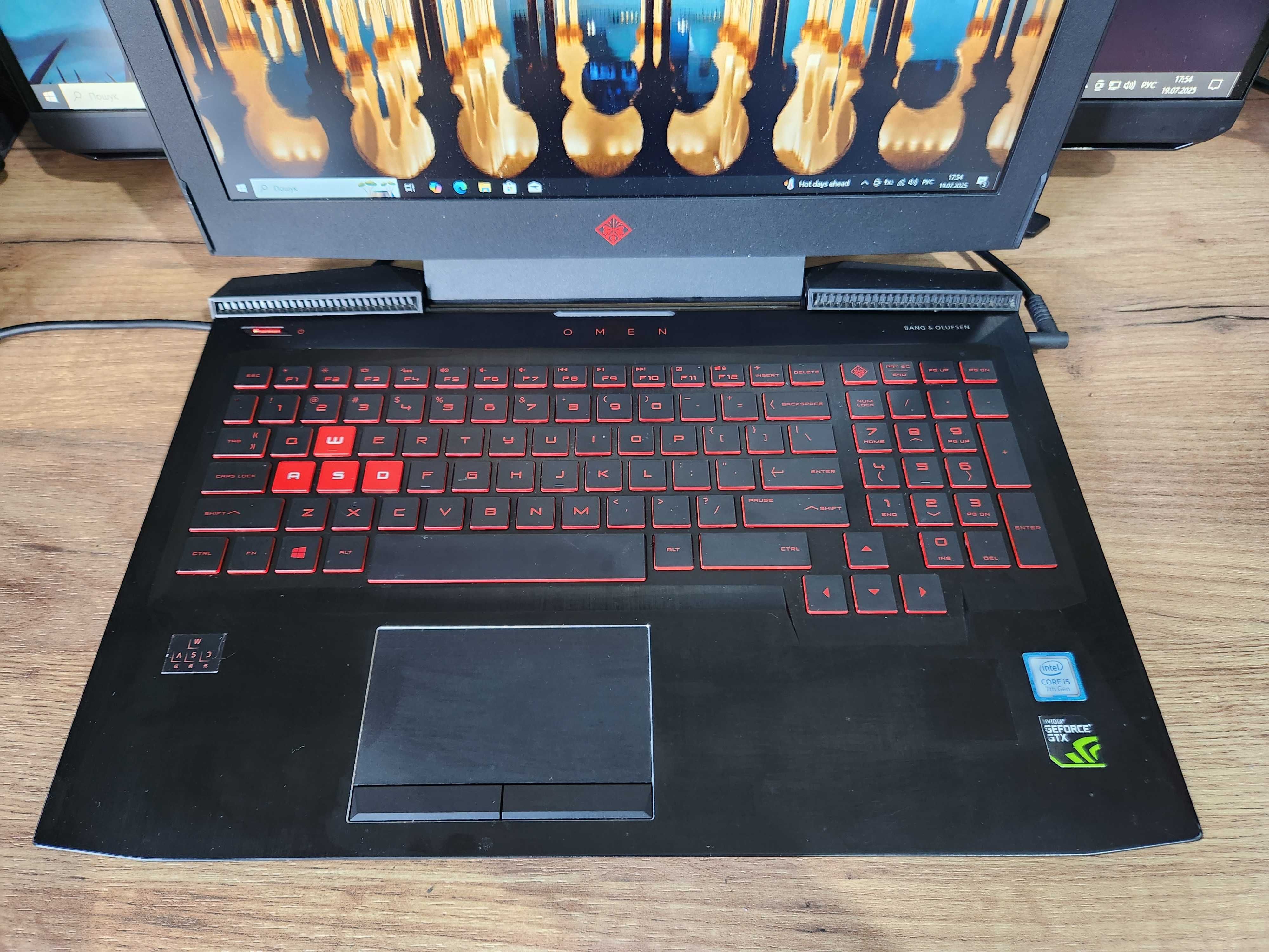 Ноутбук HP OMEN 15 Core i5 7300hq GTX1050ti 4gb