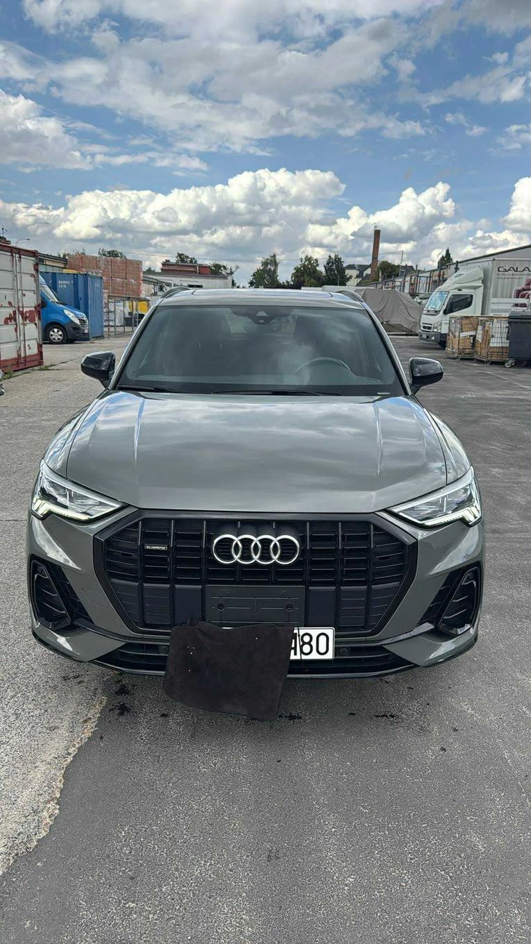 Audi Q3 Audi Q3 S-line 45 TFSI 2021r. 33000 km