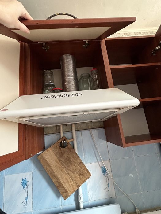 Продам кухню в гарному стані