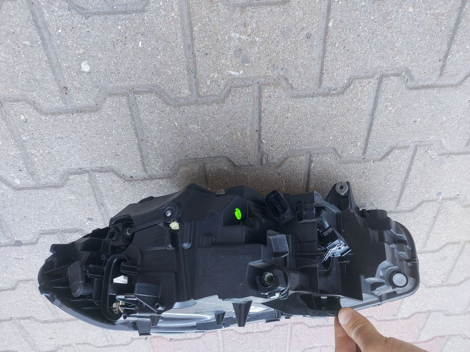 Lampa reflektor BMW F40 FULL LED prawa EUROPA