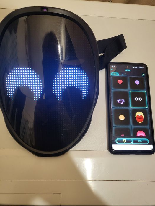 Маска світлодіодна , інтерактивна