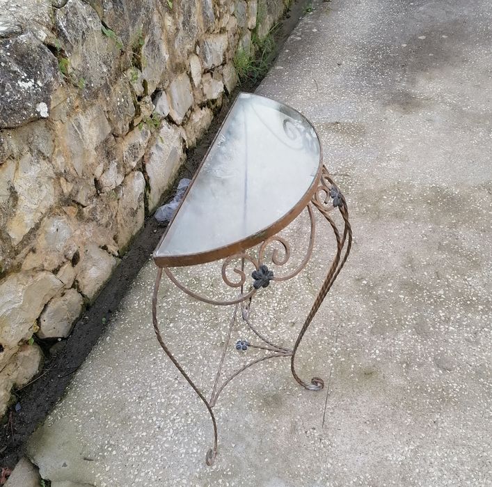 Mesa de Apoio em Ferro Antiga - Vintage