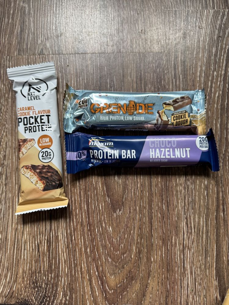 Zestaw batonów proteinowych - różne smaki