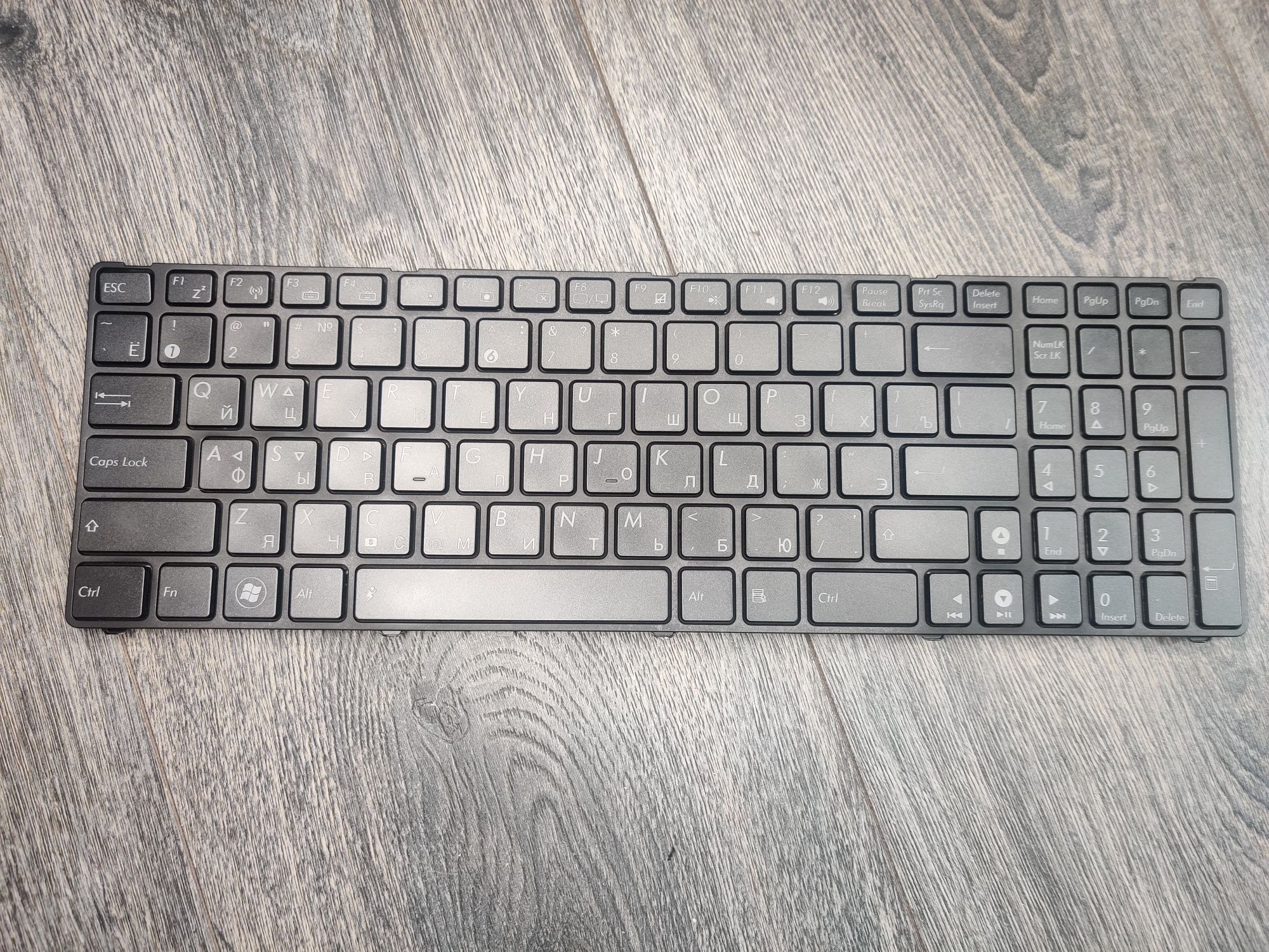 Клавіатура для ноутбука ASUS NSK-UGP0R Асус