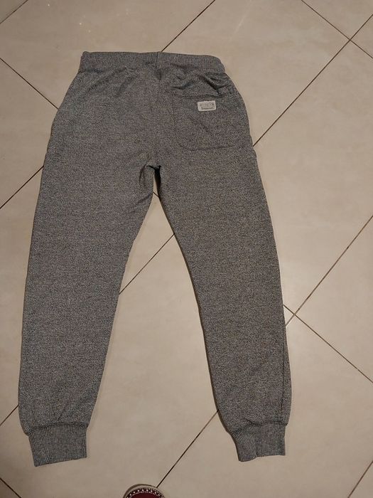 Spodnie dresowe CUBUS rozm. 152 cm