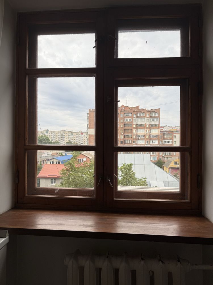 Продам вікна деревʼяніі б/в