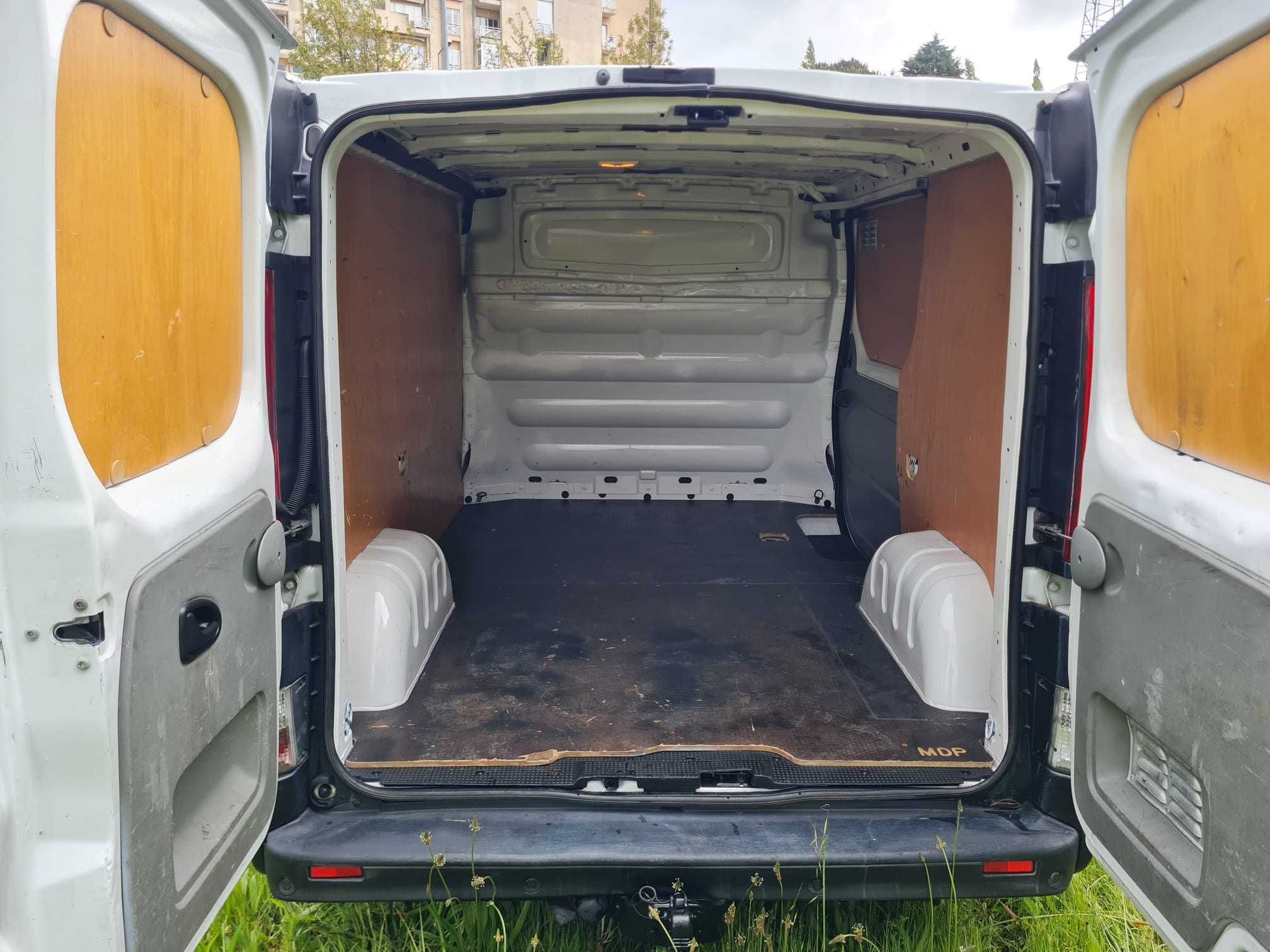 Renault Trafic 2.0 dci AC IVA DEDUTÍVEL