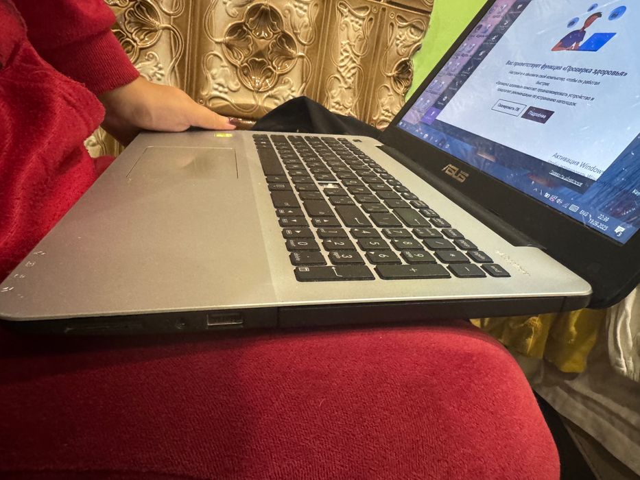 Ноутбук Asus intel icore5