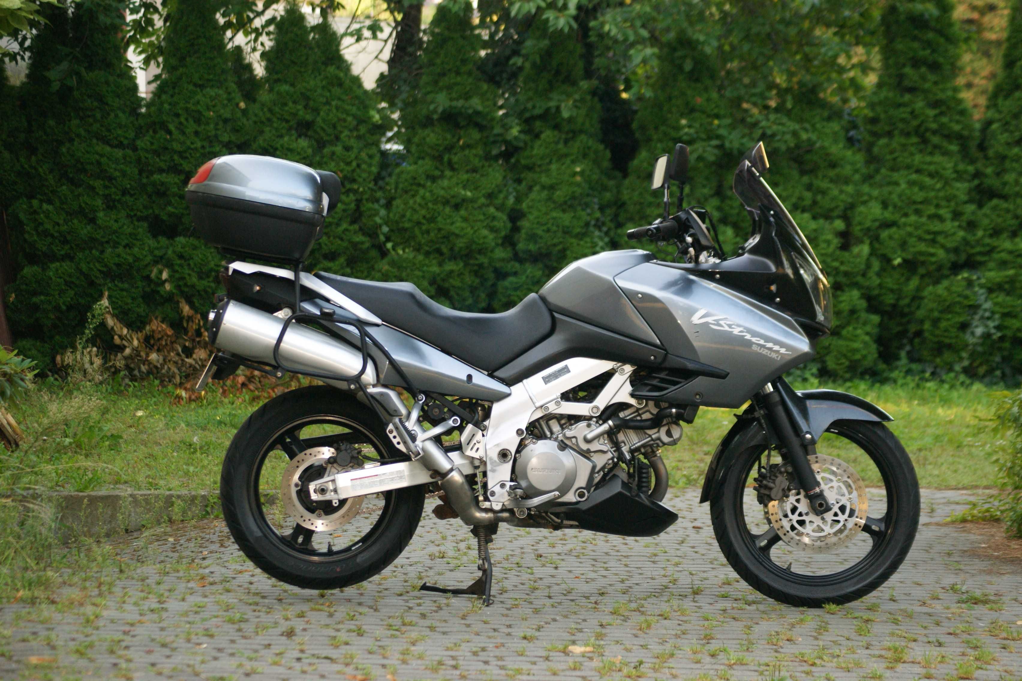 Suzuki V-strom 1000,DL 1000.