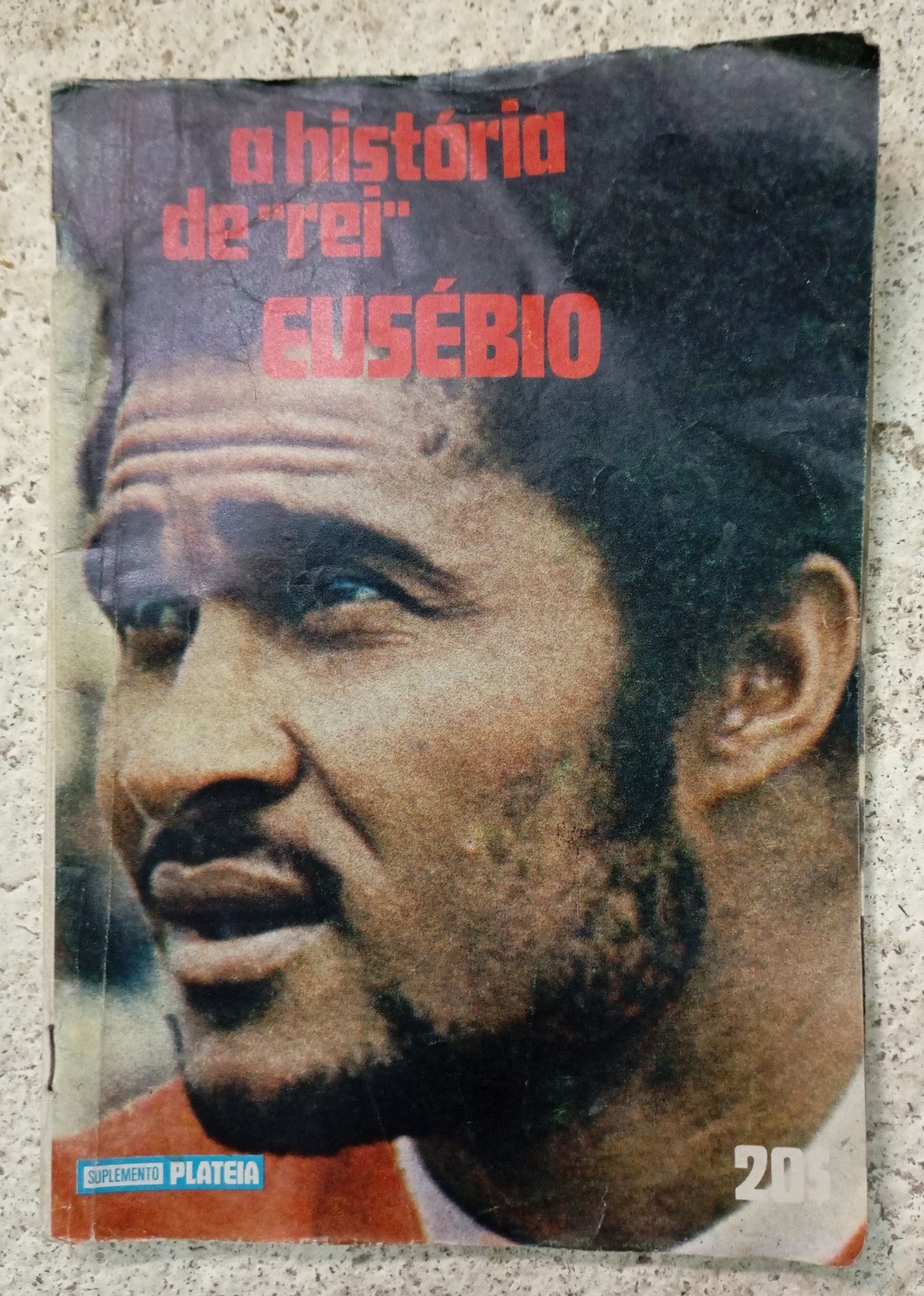 Revistas anos 70, desportivas.