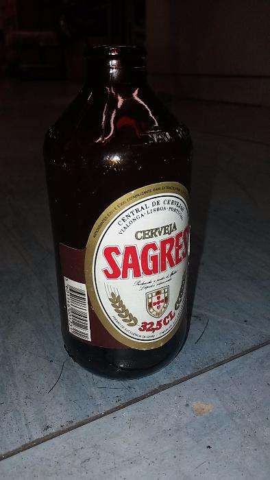 Garrafa de Cerveja Sagres de 32,5 CL