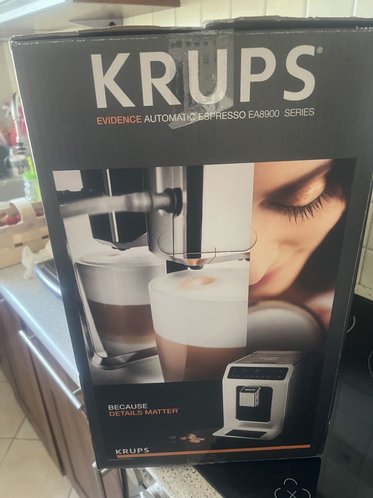 Ekspres krups EA8900