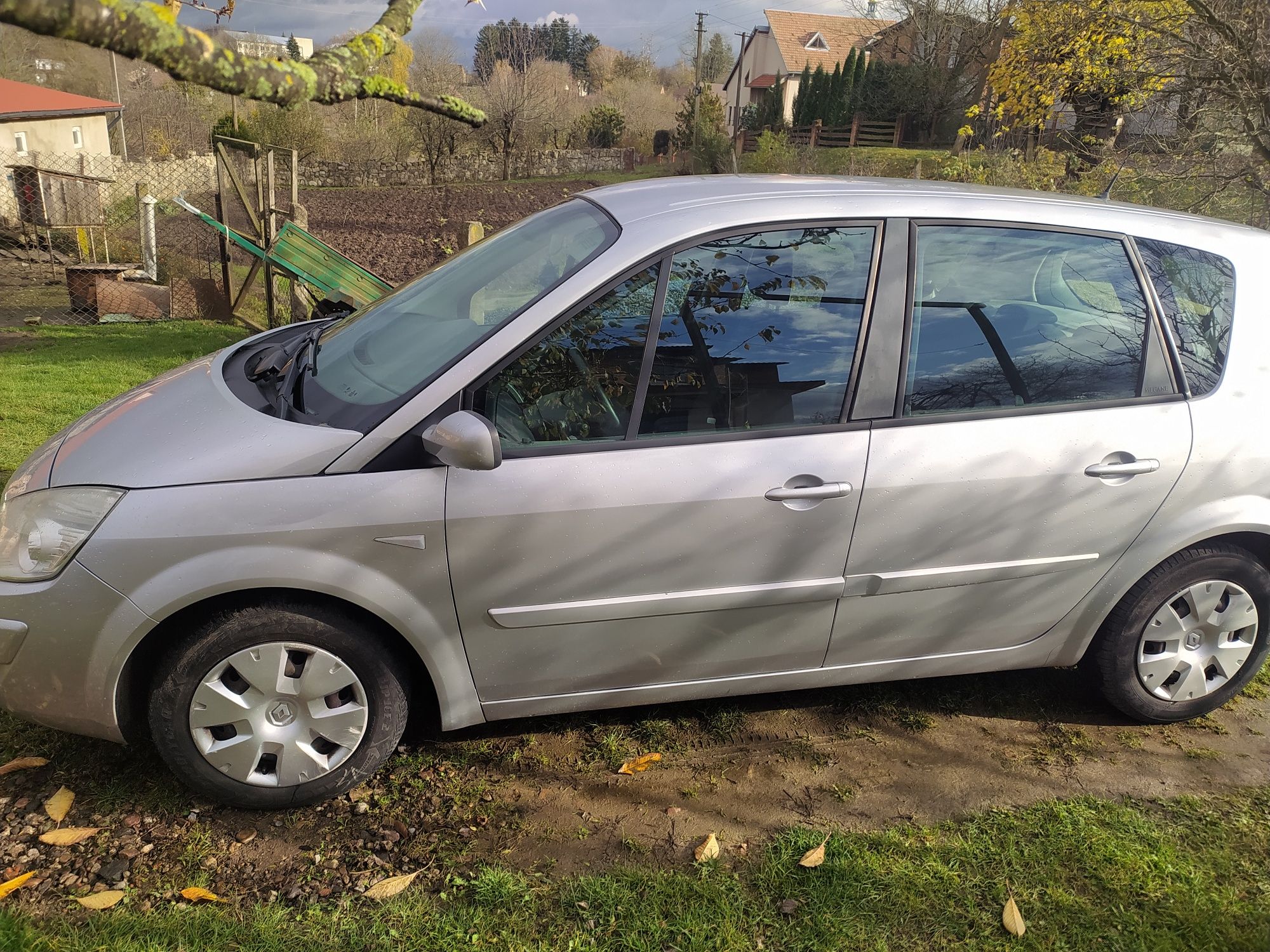 Продам Renault Scenic 2008