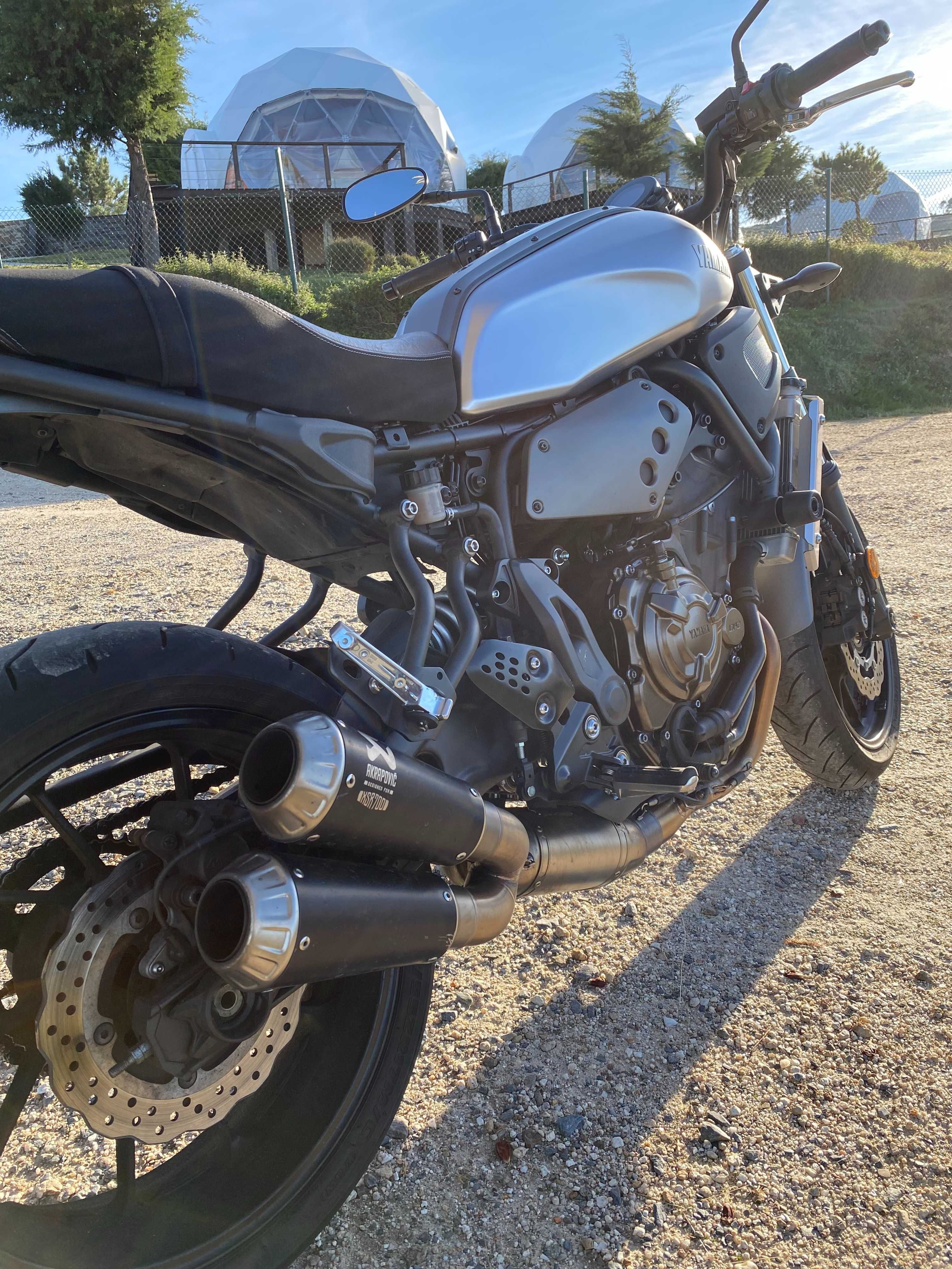 Mota Yamaha XSR 700