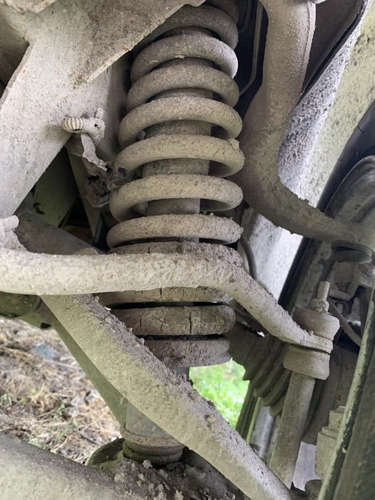 Амортизатори стойки пружини зад оригінал mercedes ml w163 шрот!