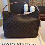 Louis Vuitton Slouchy MM z tegorocznej kolekcji