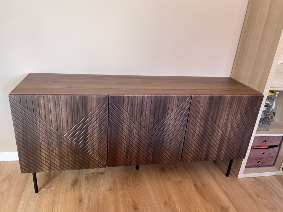 Komoda 150 cm, kolor brązowa/orzech - BEZ ŚLADÓW UŻYTKOWANIA