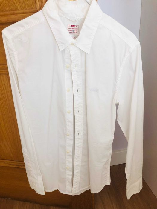 Levis Camisas Novas - tamanho XS