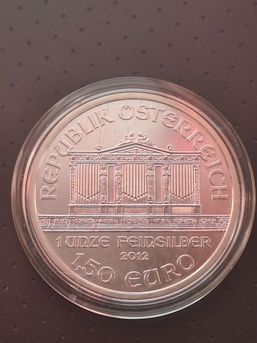 Серебряная монета Либертад 2011 . 250 эскудо Argor Heraeus