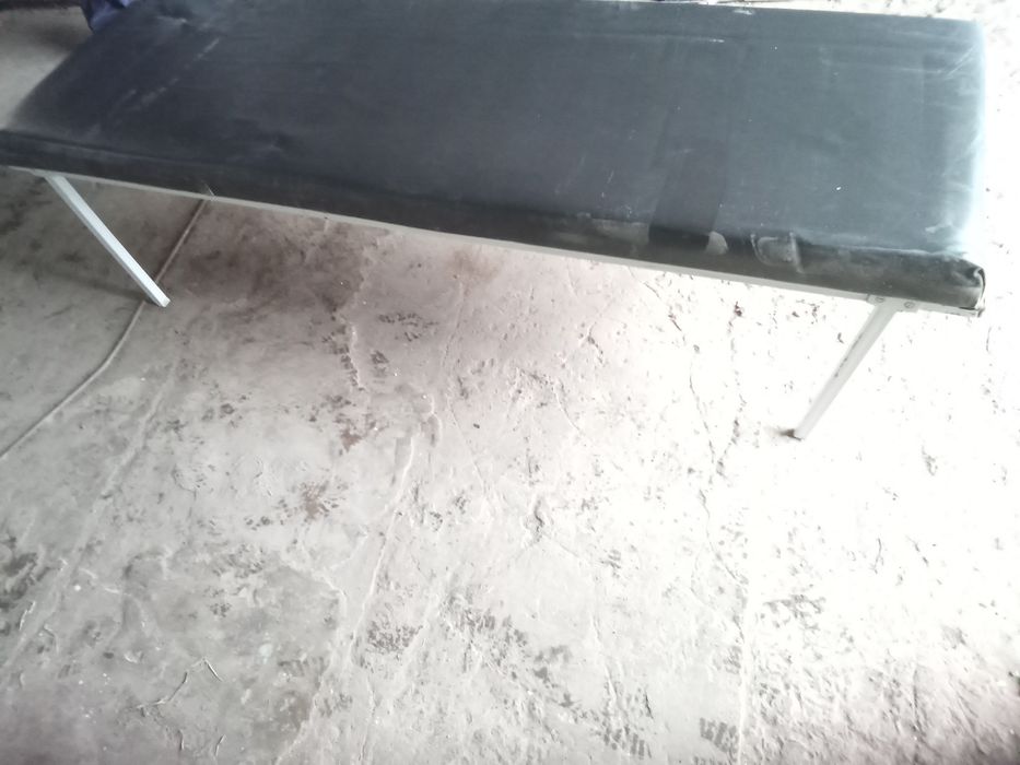 Кушетка для відпочинку