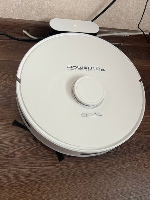 Продаю робот-пилосос Rowenta X-PLORER Serie 75 S.