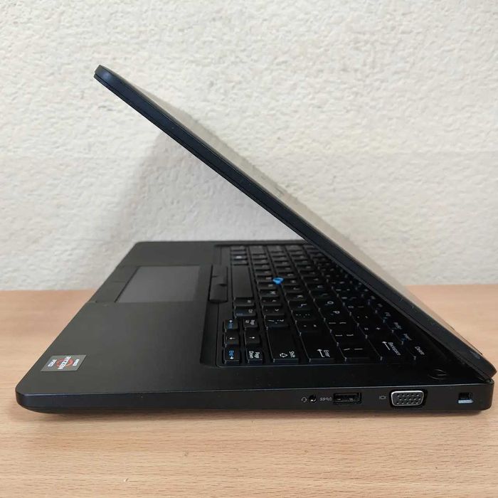 Акція Для дому Dell 5495 14"FHD IPS Ryzen 5 Pro 2500U/8GB/256SSD/Vega8