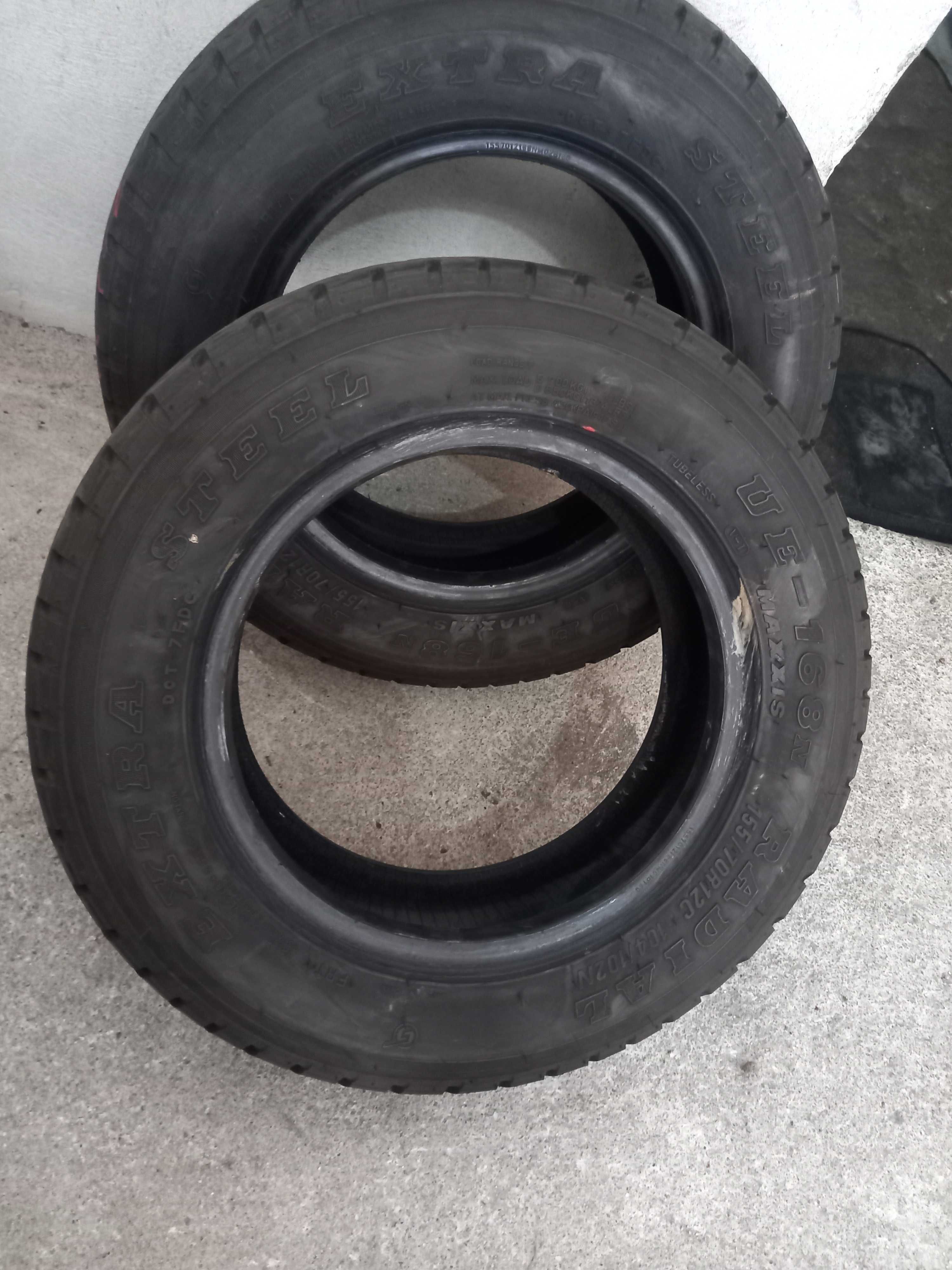 2 pneus como Novos 155/70R12 C