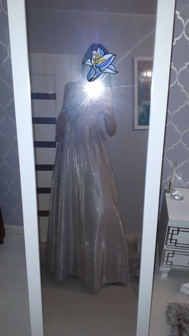 Sukienka błyszcząca brokatowa na studniówkę NOWA Ella Boutique pudrowy