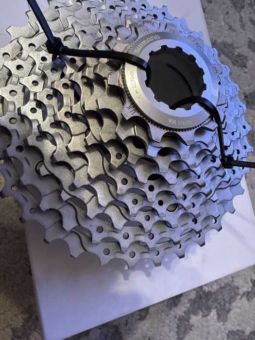 Sprzedam kasete shimano CS-770