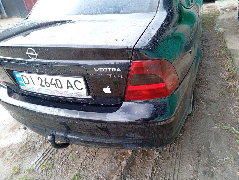 Продам вектра б,дизель