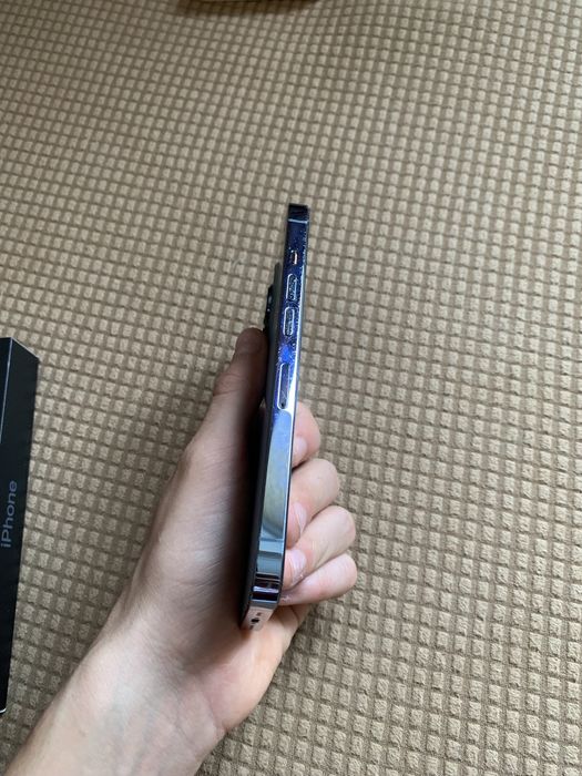 Айфон 13 128GB, Голубий — Ідеальний стан, батарея 78%!