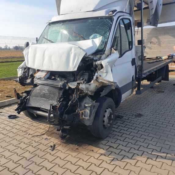 Iveco Daily 70C17 2014r. 3.0 diesel 125kW na części, komplet. dokument
