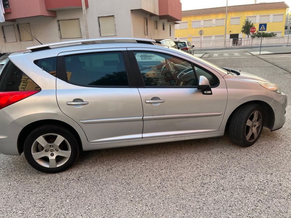 Peugeot 207 SW 1.6HDi 90 cv - Carrinha