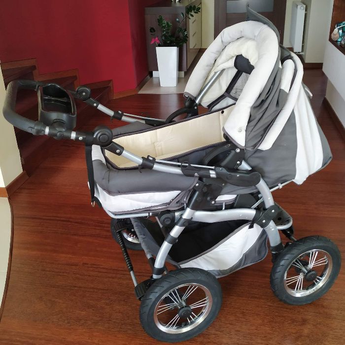Wózek dziecięcy 2 w 1.