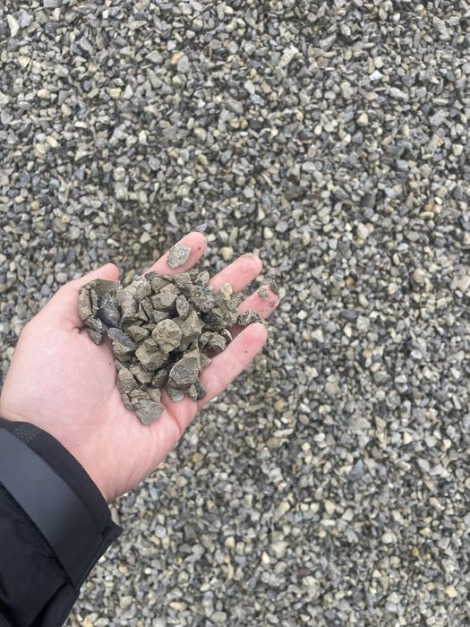 Щебінь різних фракцій від 12тон