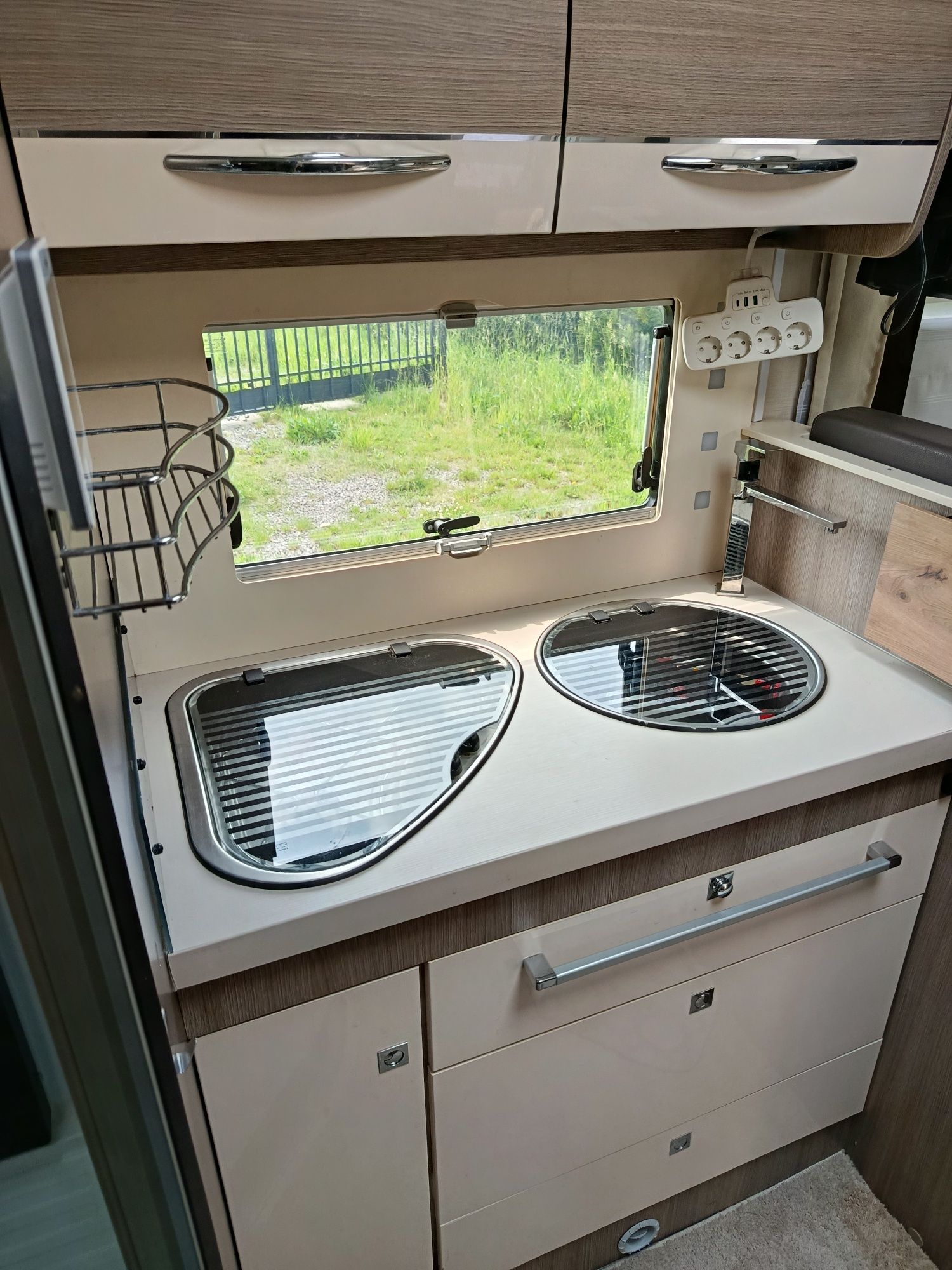 Elegancki Kamper chausson