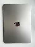 MacBook Air 13,6 2022 M2 8G