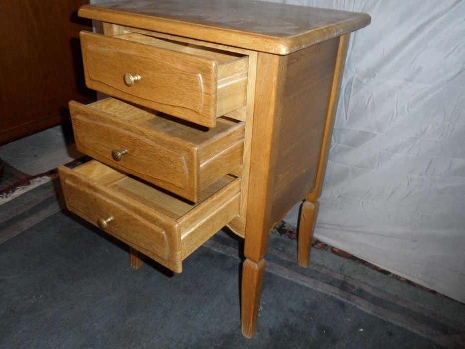 Komoda Dębowa Nakastlik  z Niemiec