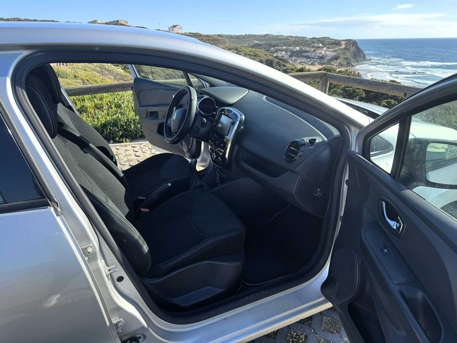 Renault Clio 1.5 DCI 90 CV
