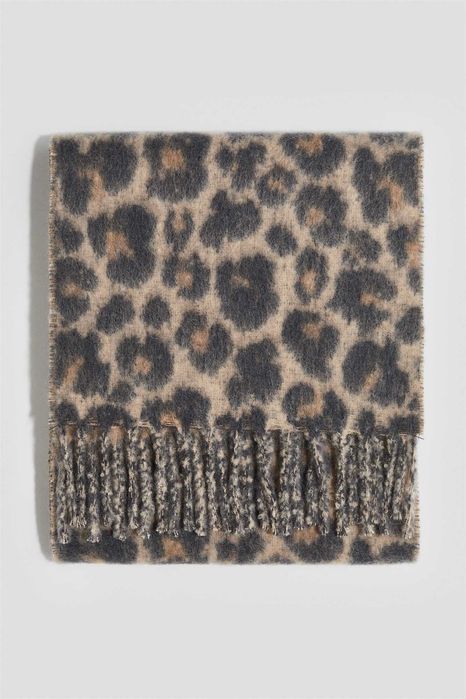 Szalik z frędzlami 180X30cm beżowy panterka PROMOCJA