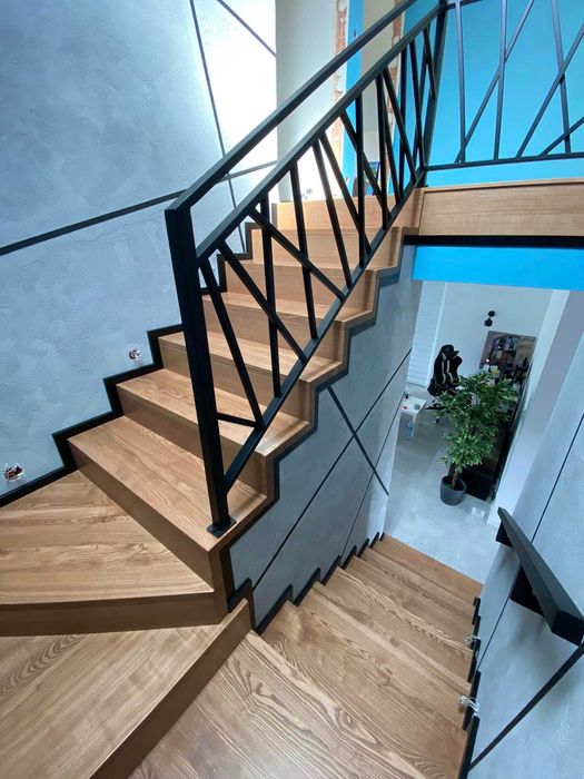 Schody drewniane samonośne i na beton NYSA