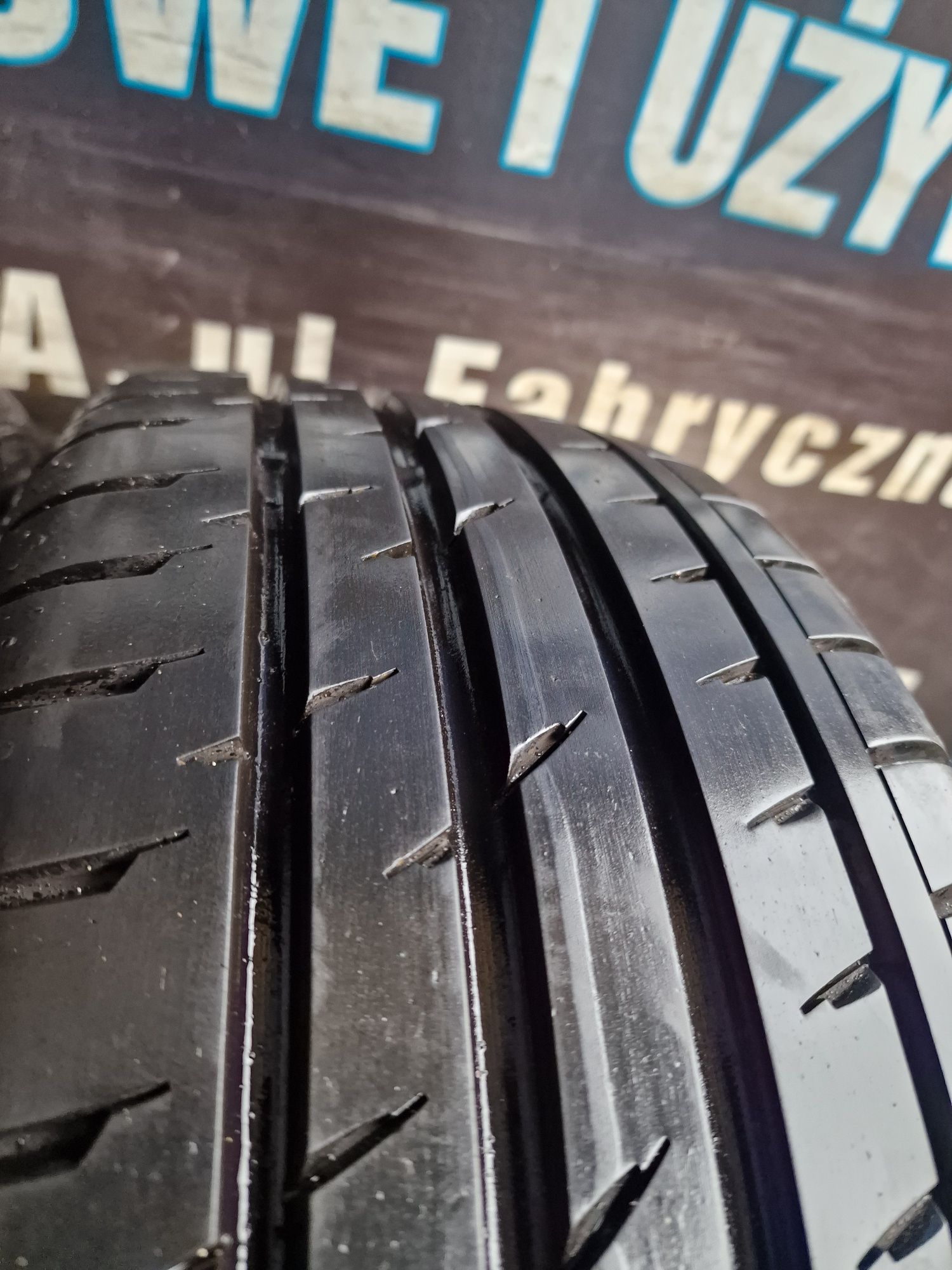 Opony letnie 205/45/17 Continental Para 8mm