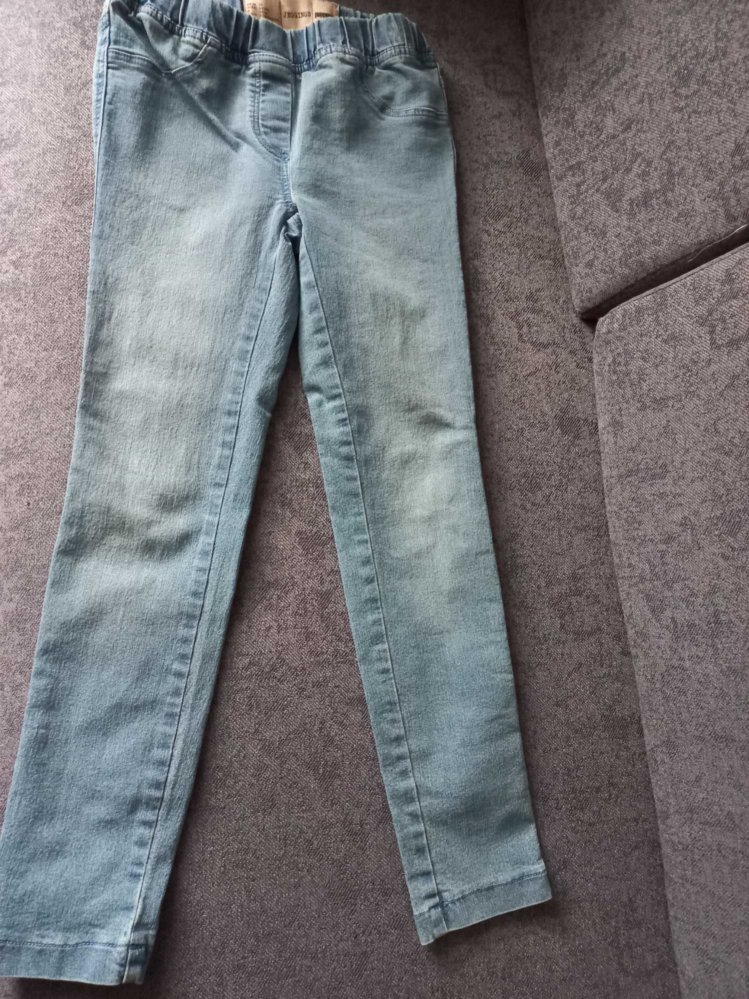 Leginsy spodnie z Lycra r.134 NOWE dziewczęce