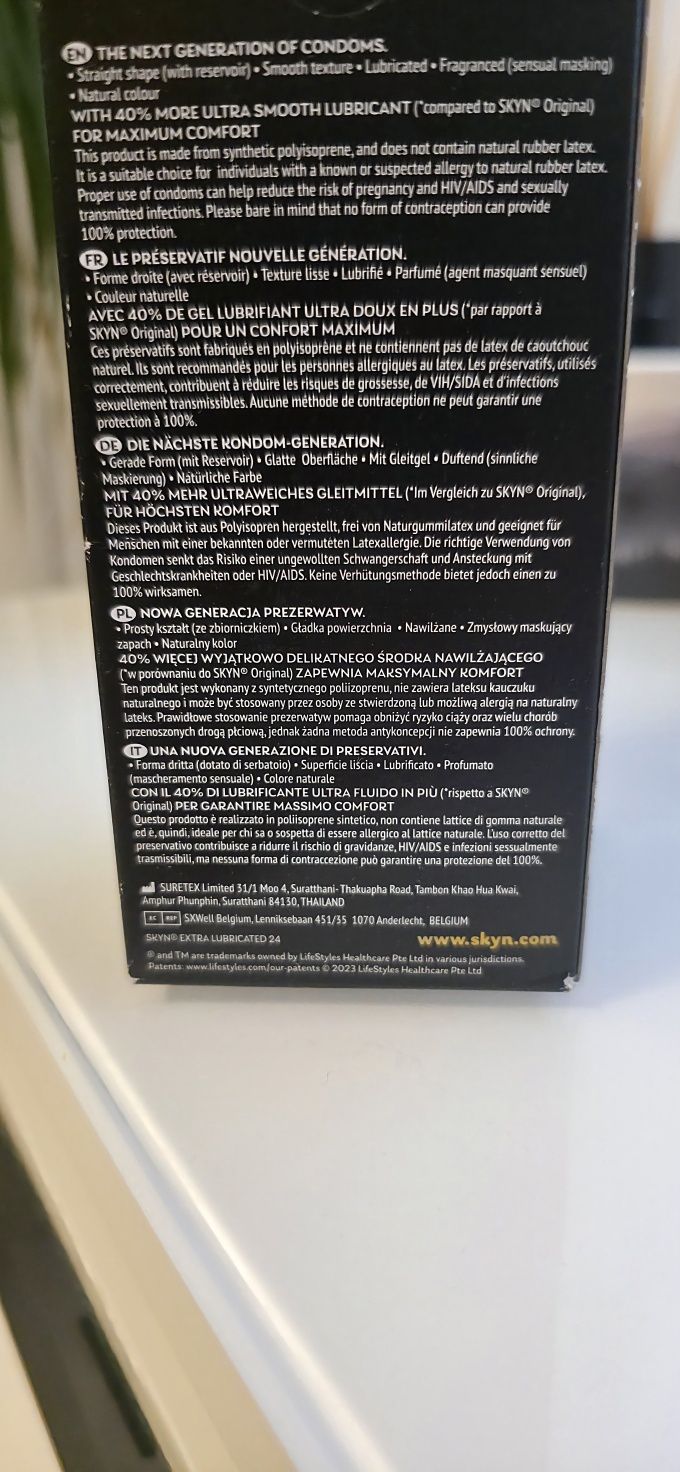 UNIMIL Skyn Extra Lubricated prezerwatywy 24sztuki + gratis