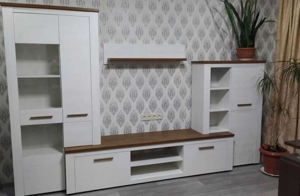 Стенка в гостиную Вітальня Монтреал 315 см Нова зі складу